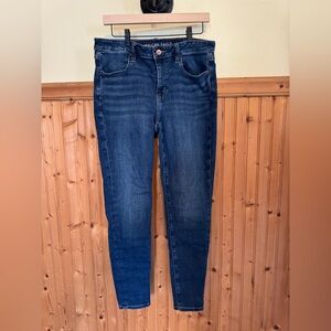 American Eagle Outfitters Women’s Next Level Stretch Jeggings